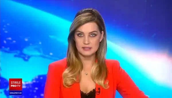 Alarmă în Delta Dunării. O șalupă cu 13 adulți și 5 copii s-a răsturnat