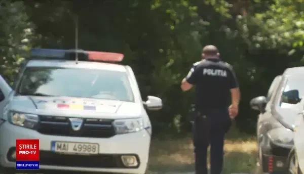 Juristul care și-a ucis soția, în București, era gelos și violent. Ce spun vecinii despre viața celor doi