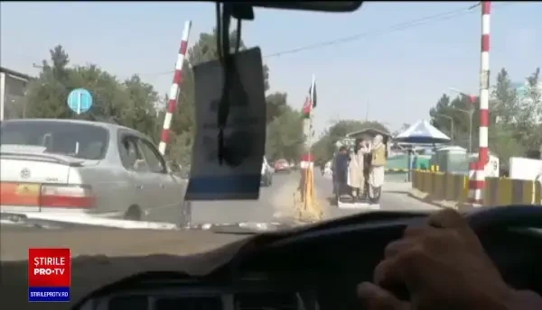 Afganistanul se pregătește să intre în era sclavagismului pentru femei. Pe străzi, talibanii strigă ”Moarte Americii!”