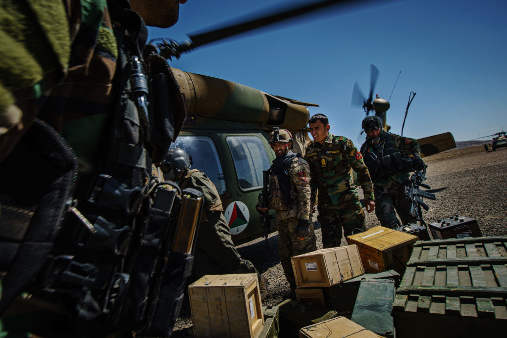 Armata americană a evacuat peste 3.200 de persoane din Afganistan