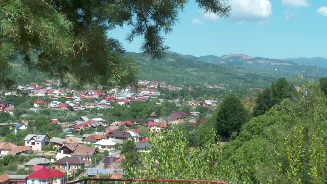 Idee de vacanță într-un loc puțin frecventat de turiști. Colțul de Rai din Argeș