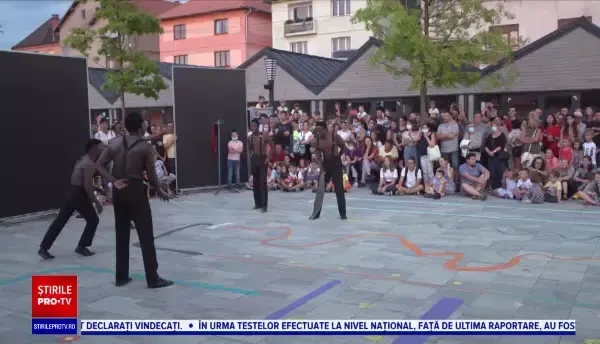 Festivalul de Teatru de la Sibiu, cu motoarele turate. “E o plăcere să ne simțim vii din nou”