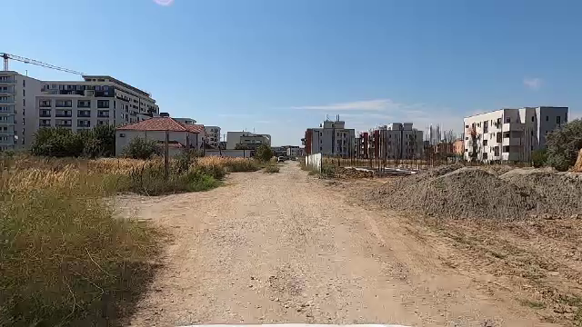 Mamaia Nord, luxul dintre betoane și buruieni. Încurajați de amenzile simbolice și un primar pasiv, constructorii prosperă