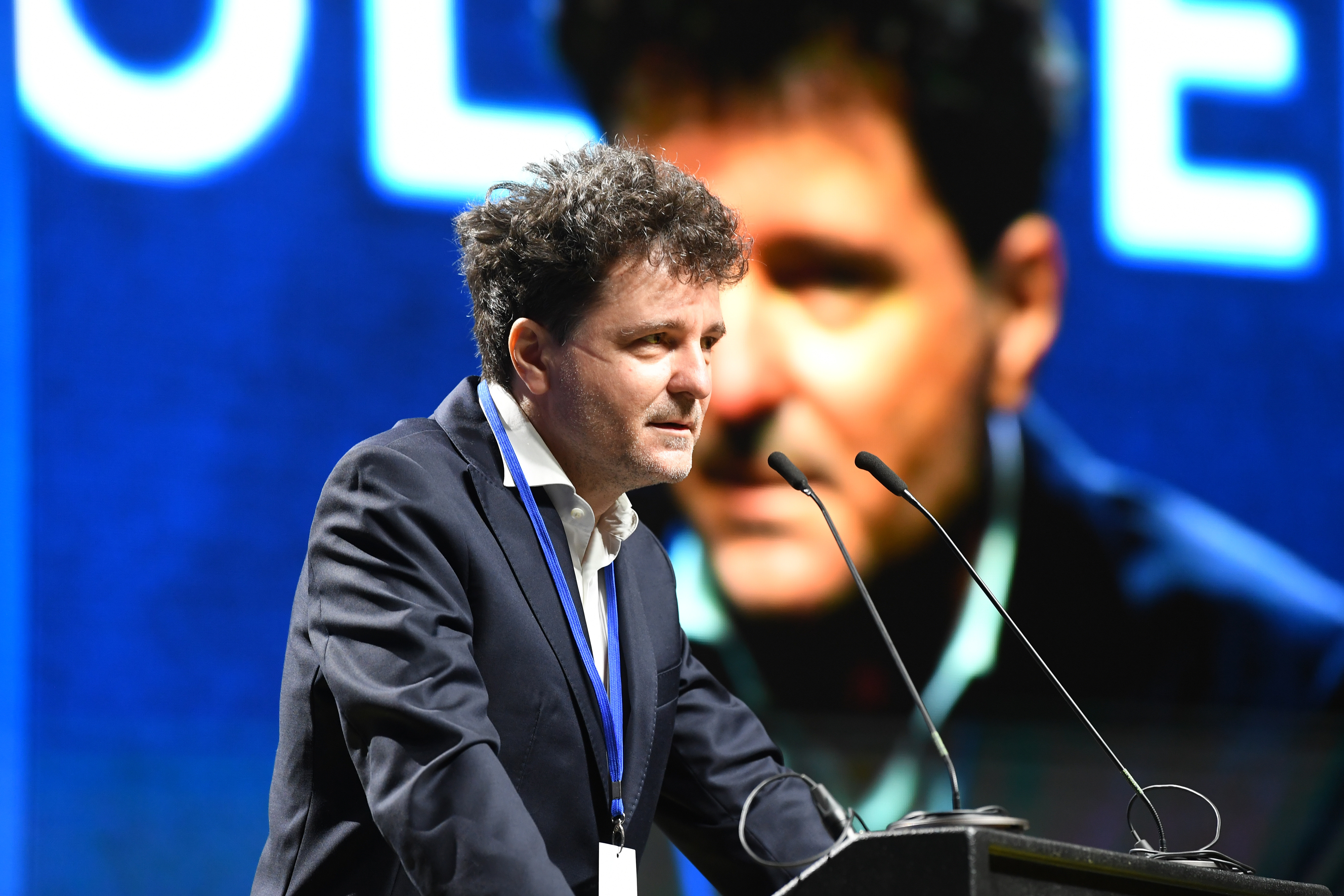 Nicuşor Dan a explicat cum a ajuns la propunerea de creştere a preţului gigacaloriei la 280 de lei pentru populaţie