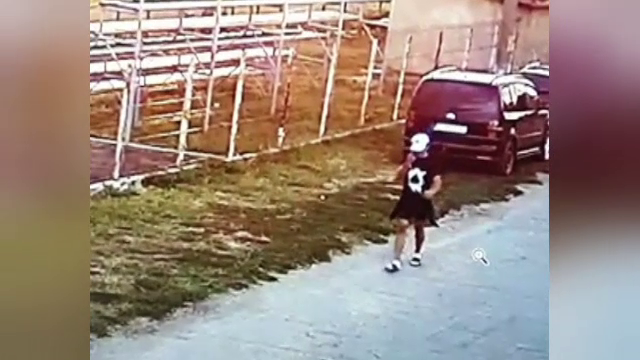 Suspectul evadat care a pus pe jar autoritățile încă nu a fost prins. Mai mulți localnici susțin că l-au văzut pe tânăr