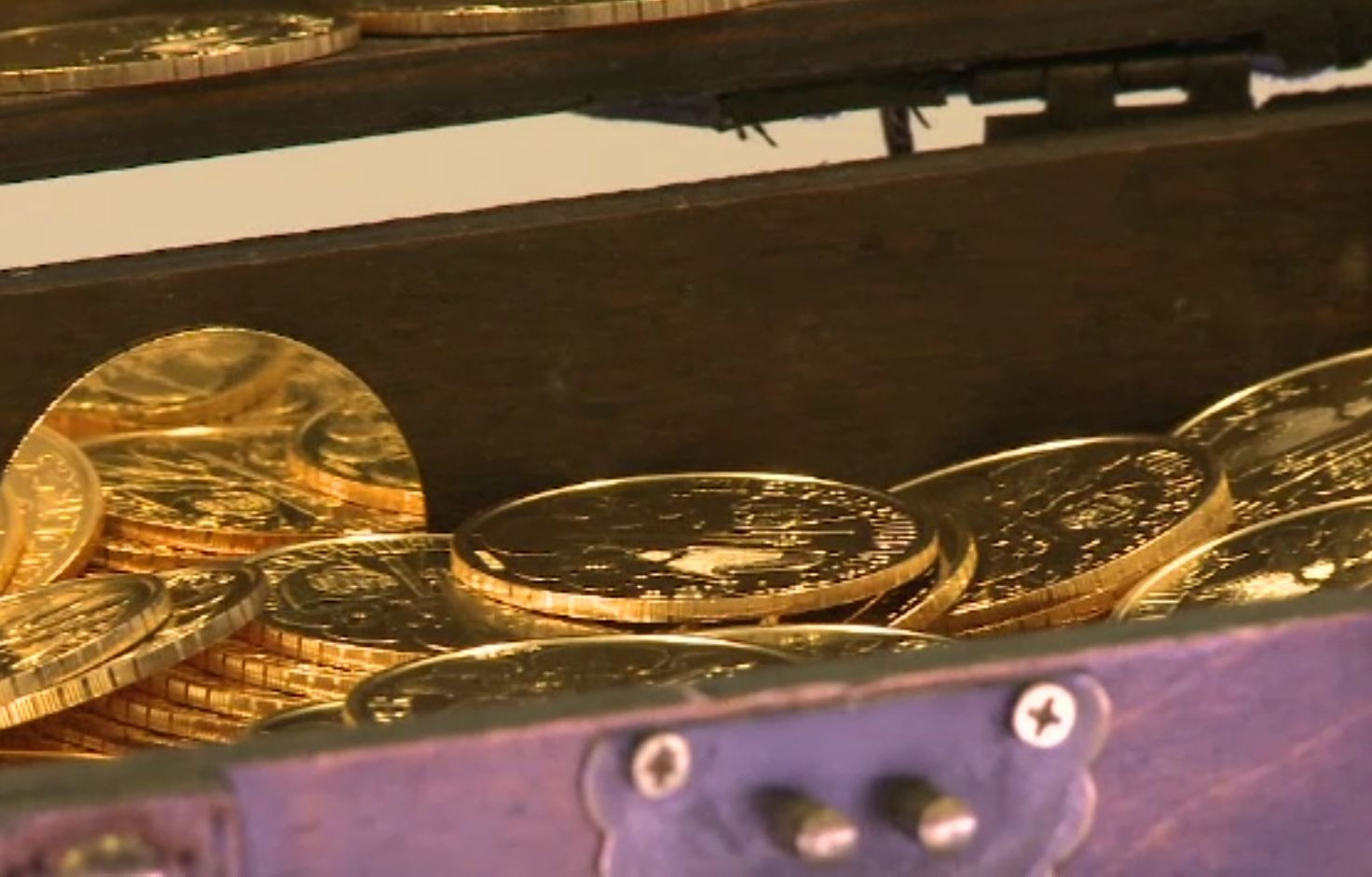 Românii au investit în aur în pandemie. Profituri record pentru magazinele de bijuterii