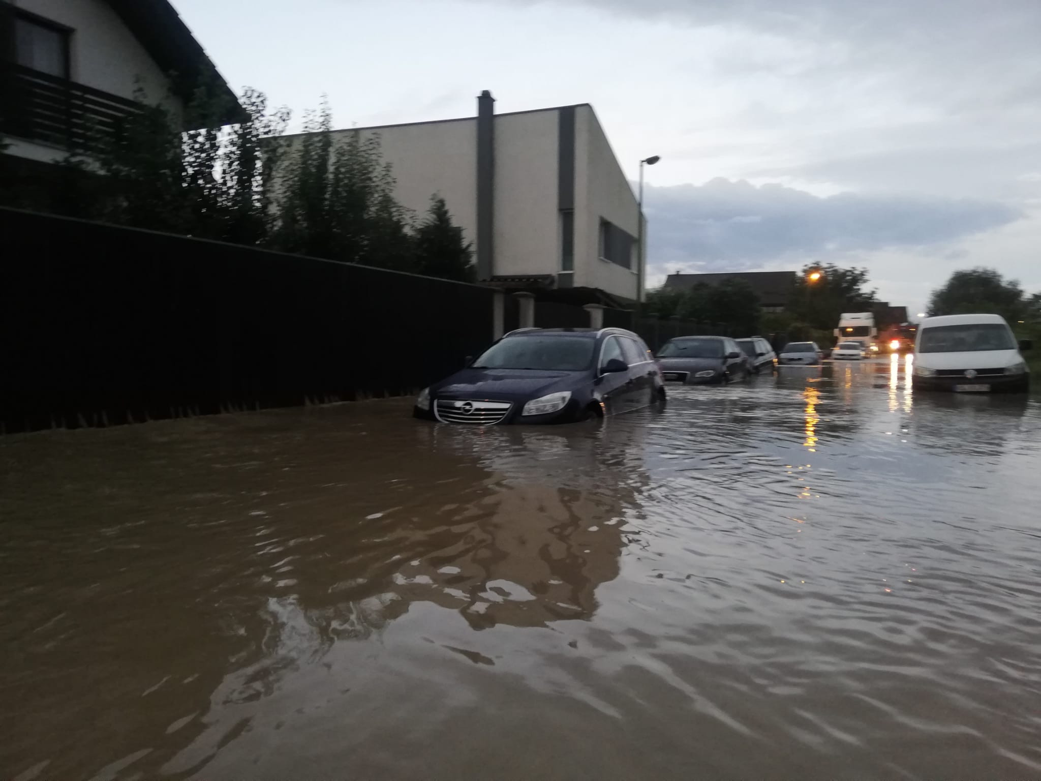 inundatii arges brasov