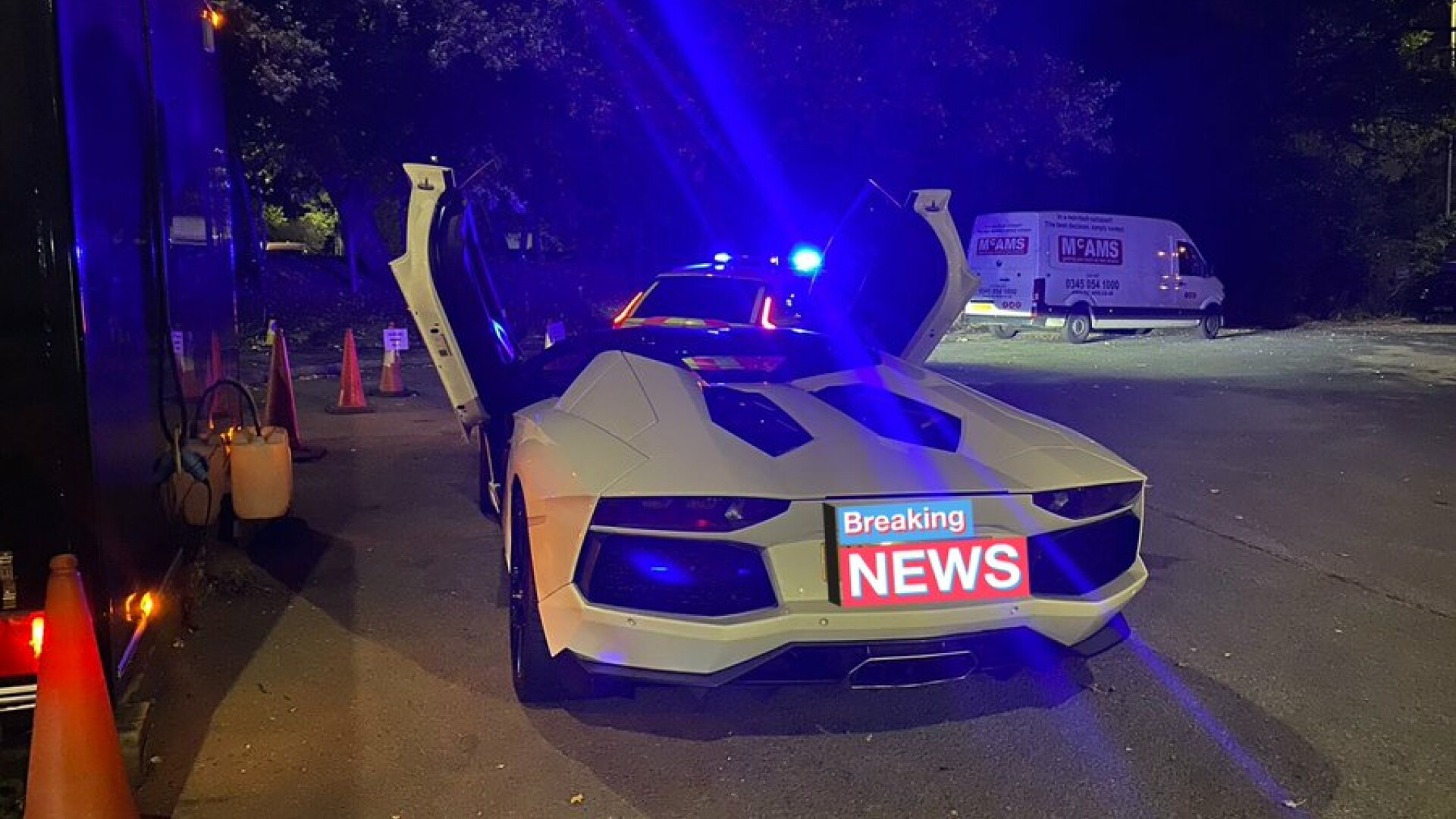 Reacția unui șofer de Lamborghini după ce a rămas fără bolidul de lux. Nu și-a plătit impozitul pentru că era „prea scump”