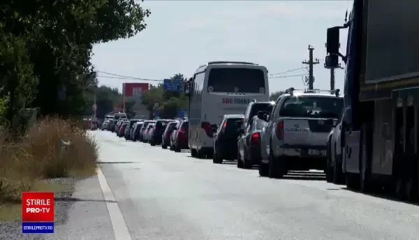 Cozi kilometrice la frontiera de la Vama Veche după ce bulgarii au impus noi reguli de intrare în țară