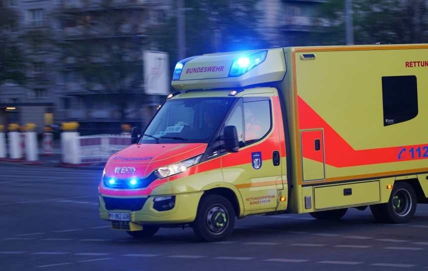 Nouă persoane au fost rănite în Germania, după ce balconul în care petreceau s-a prăbușit