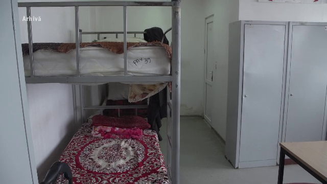 Situație revoltătoare la un cămin de bătrâni din Câmpina. Un bărbat a fost găsit de fiica sa plin de vânătăi și neîngrijit