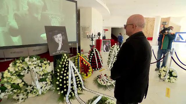 Teatrul românesc, în suferință, după dispariția unui simbol: Ion Caramitru