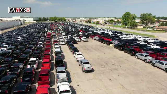 Criza mondială de microcipuri a pus pe butuci companii auto din întreaga lume