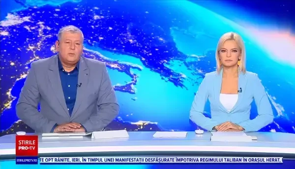 Un pui de urs a ajuns în gospodăria unui jandarm din Dâmbovița