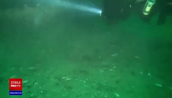 Epavele a trei corăbii foarte vechi au fost descoperite în largul Mării Negre