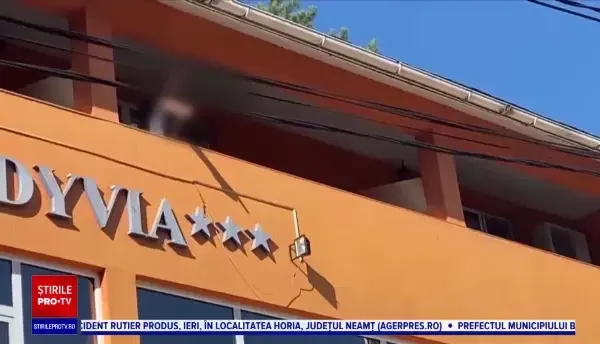 Scandal cu iz sentimental între doi bărbați, în Baia Mare. Unul dintre ei a fost salvat din balconul unei pensiuni