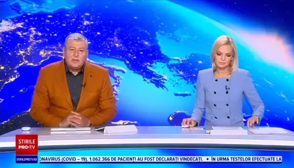 Un camion de gunoi a intrat într-o clădire și a distrus o porțiune. Accidentul a scos la iveală un secret