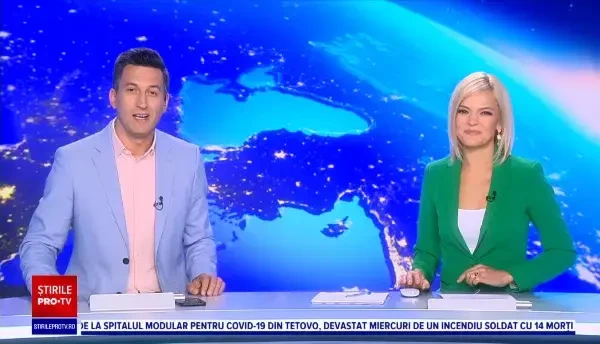 Ben Affleck și Matt Damon, pe covorul roșu la Veneția. Cei doi au avut premiera filmului "Ultimul Duel"