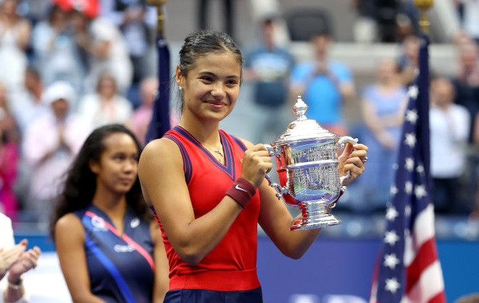 Emma Răducanu, aleasă ambasador al unei case de modă de lux. Campioana de la US Open urmează să vină în România