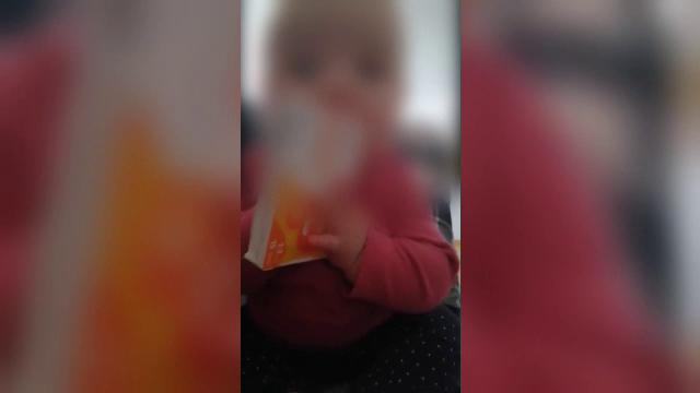 Noi detalii ies la iveală în cazul fetiței care ar fi murit înecată în cadă. Tatăl copilei: „Cred că a fost chinuită”