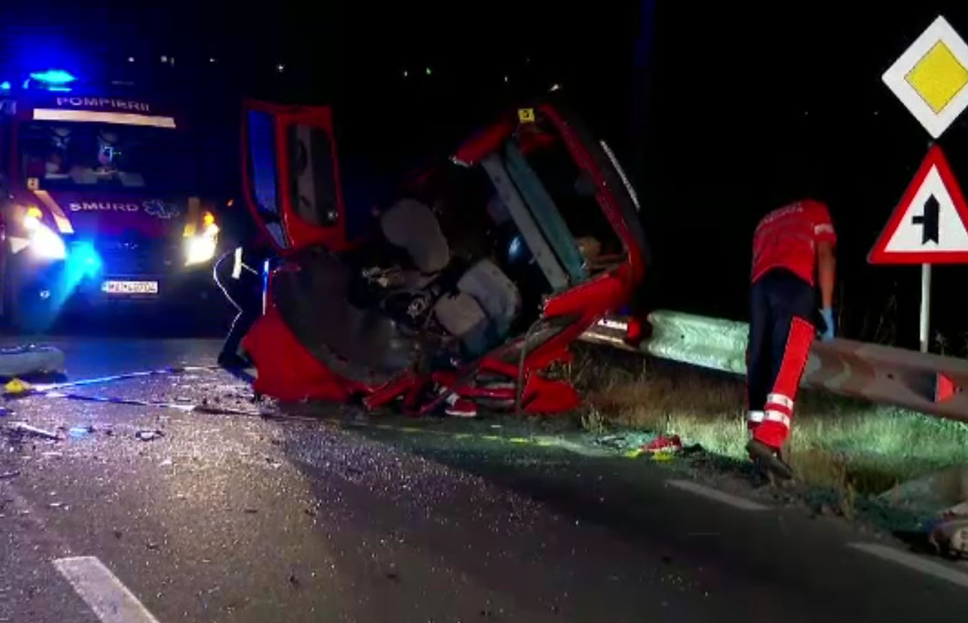 Accident îngrozitor în apropiere de Ovidiu. O mamă și fiul ei de 12 ani au murit