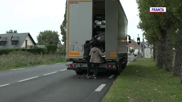 Câți bani cer contrabandiștii care promit refugiaților trecerea în Marea Britanie. Cazul unui român condamnat la închisoare