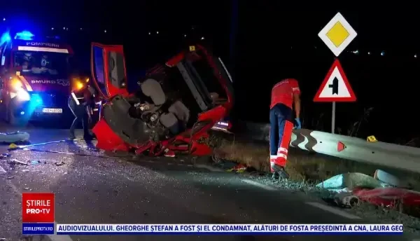 Accident îngrozitor în apropiere de Ovidiu. O mamă și fiul ei de 12 ani au murit