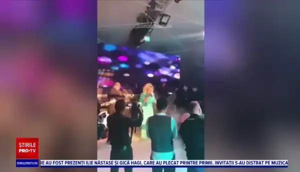 Cum a arătat Simona Halep în rochie de mireasă. FOTO