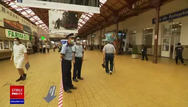 Trenul simbol al Europei, "Connecting Europe Express", a ajuns în Gara de Nord