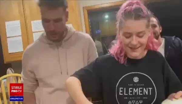 Tot mai mulți studenți români pleacă în SUA cu ajutorul „Work and Travel”. Ce salarii primesc