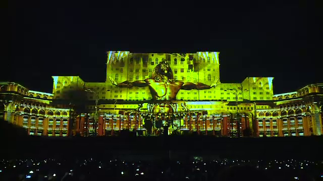 Cine este câștigătorul celei de-a șaptea ediție iMapp. Peste 30.000 de persoane au privit proiecțiile de pe Parlament