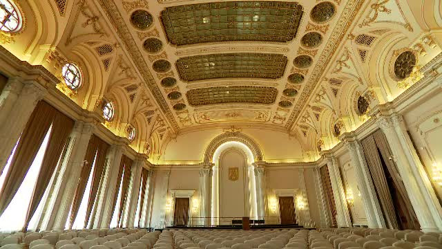 Evenimente private în Parlament. Cât costă să închiriem cea mai mare sală din ”Casa Poporului”