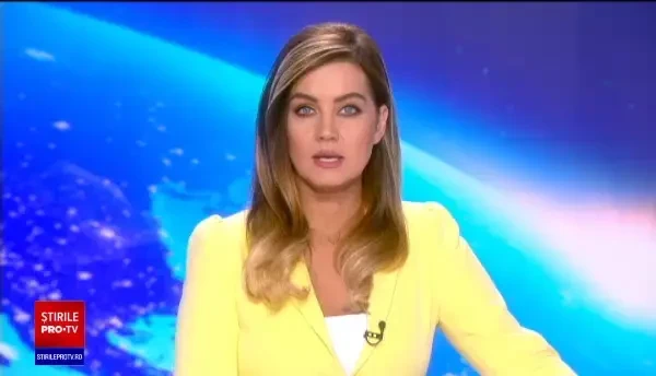 Incendiu violent pe șoseaua de centură a Clujului. O camionetă încărcată cu mobilă a fost cuprinsă de flăcări