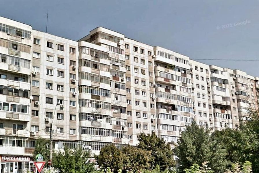 Nemulțumiri în Sectorul 4 după reabilitarea unui bloc. Primarul Băluță: „Punem un pic de culoare în tot ceea ce facem”