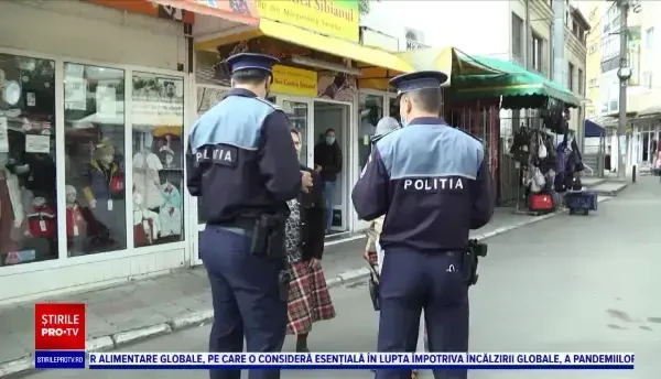 Mască obligatorie în spațiile aglomerate, în Dâmbovița. Polițiștii au început să dea amenzi pentru nerespectarea regulilor