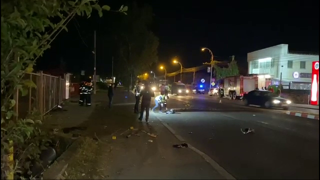 Un motociclist și-a pierdut viața după ce s-a izbit violent de o mașină, în Târgoviște