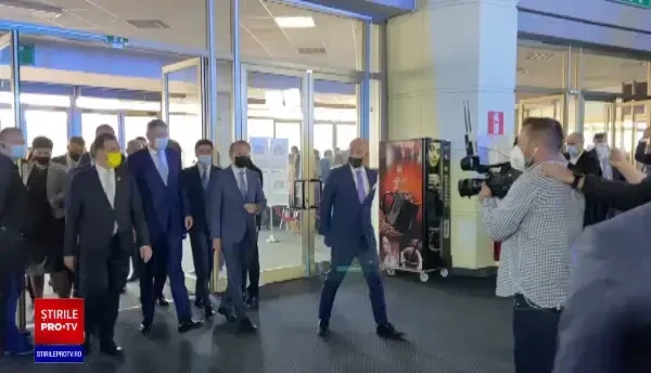 Congresul PNL. Liberalii își aleg astăzi președintele, după patru luni de atacuri și strategii