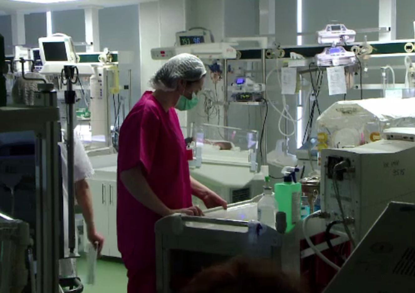 Bebeluș de o lună, decedat la Iași după infectarea cu COVID. Altul este în terapia intensivă