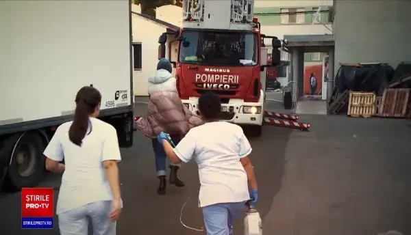 În mai puțin de un an, zece incendii au izbucnit în spitalele din România și peste 20 de oameni au murit, dar fără vinovați