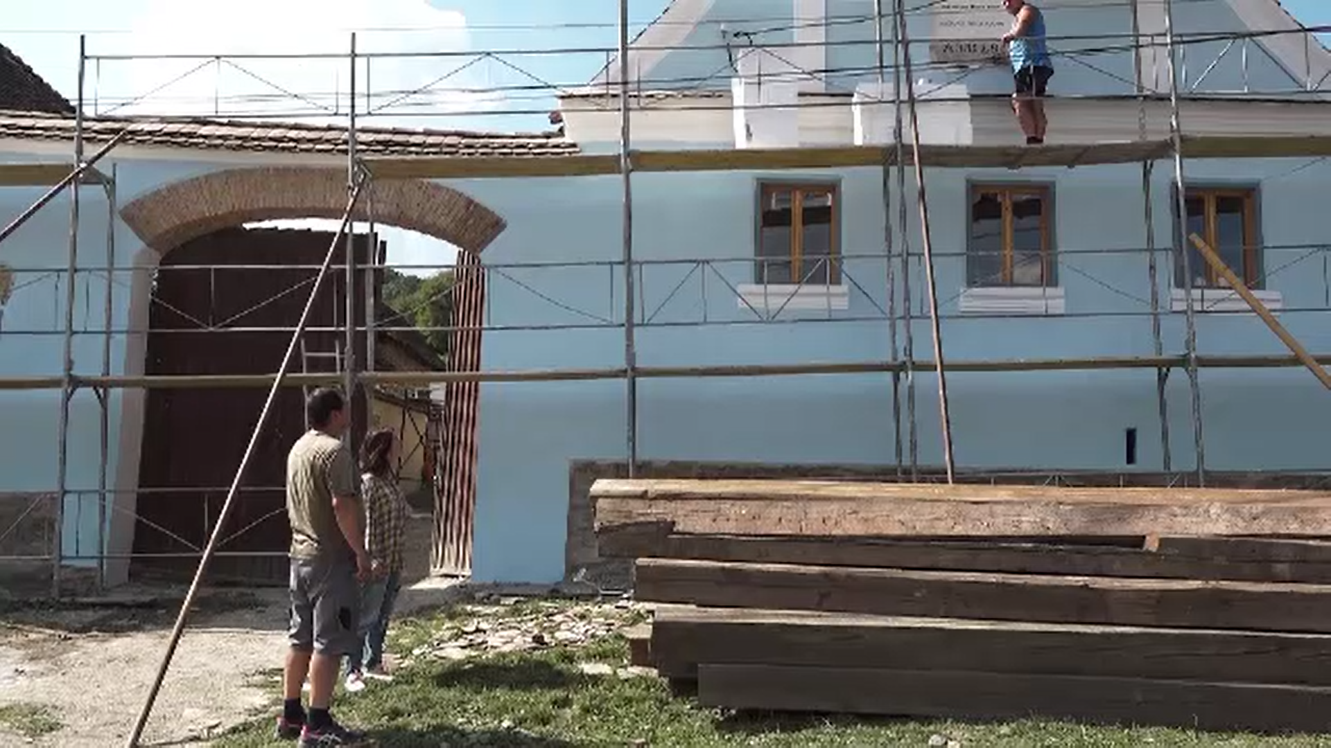 Cum sunt distruse casele săsești dintr-un sat din Mureş care se află în patrimoniul UNESCO