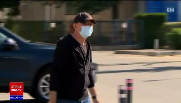 Românii s-au întors la centrele de vaccinare. „M-am vaccinat pentru că aşa trebuie. Aşa se întâmplă şi în restul lumii”