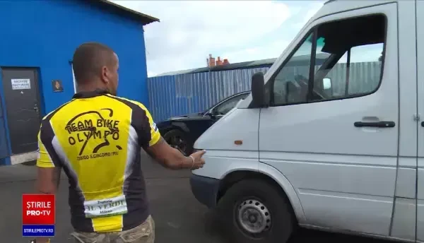 Scandal lângă un adăpost de câini din Târgoviște. Ce ar fi pățit un bărbat care a vrut să hrănească patrupedele