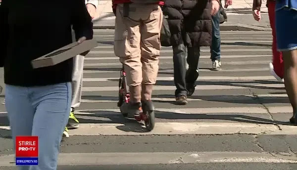 Noile reglementări pentru trotinetele electrice. Amenzile pornesc de la 580 de lei