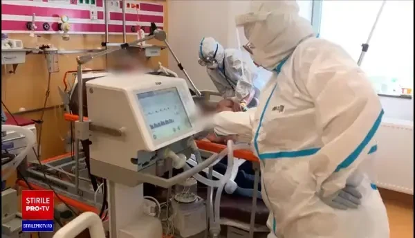 Ambulanțele sunt chemate non-stop de oameni care cer testare pentru Covid