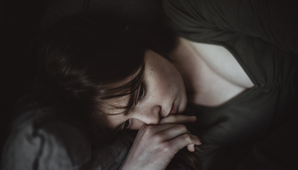 Care sunt factorii care determină o persoană să-și pună capăt zilelor. Cercetătorii dau vina și pe genetică