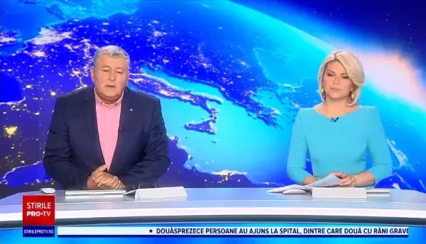 Un TIR a lovit un autocar în care se aflau 20 persoane. 12 persoane au fost rănite, două se află în gravă
