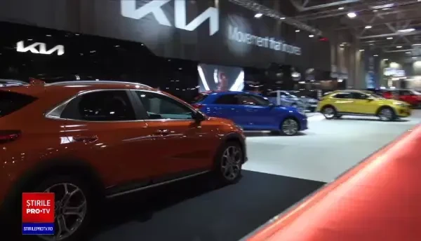 Mașini accesibile, dar și modele exclusiviste, prezentate la Salonul Auto București