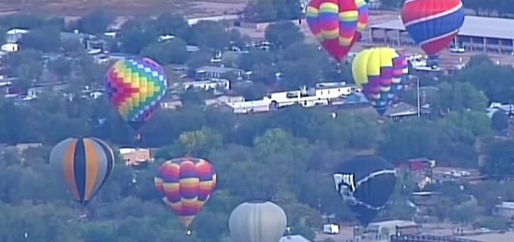 Pană de curent în New Mexico, după ce două baloane au lovit liniile de înaltă tensiune