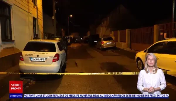 Un bărbat, căutat de polițiști, fiind suspectat că şi-ar fi ucis mama. A fost externat dintr-un spital de Psihiatrie