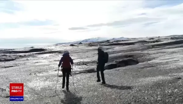 Topirea masivă a ghețarilor, un fenomen alarmant pe plan global. Experții avertizează